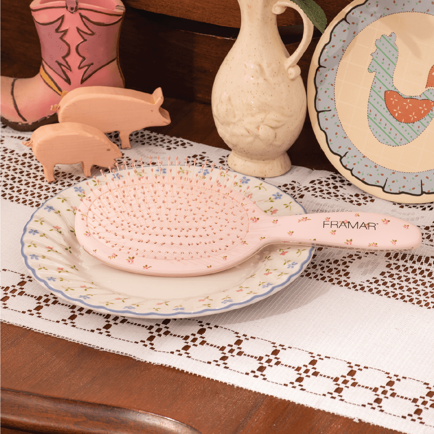 Framar Country Charm - Rosalie Detangle Brush Limited Edition