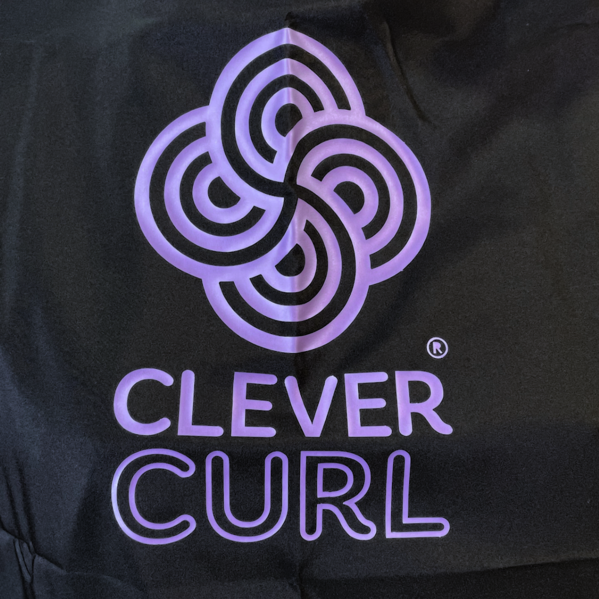 Clever Curl Cape Black