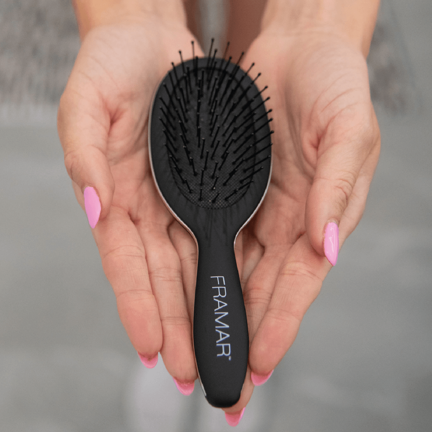 Framar Mini Detangle Brush Black Limited Edition