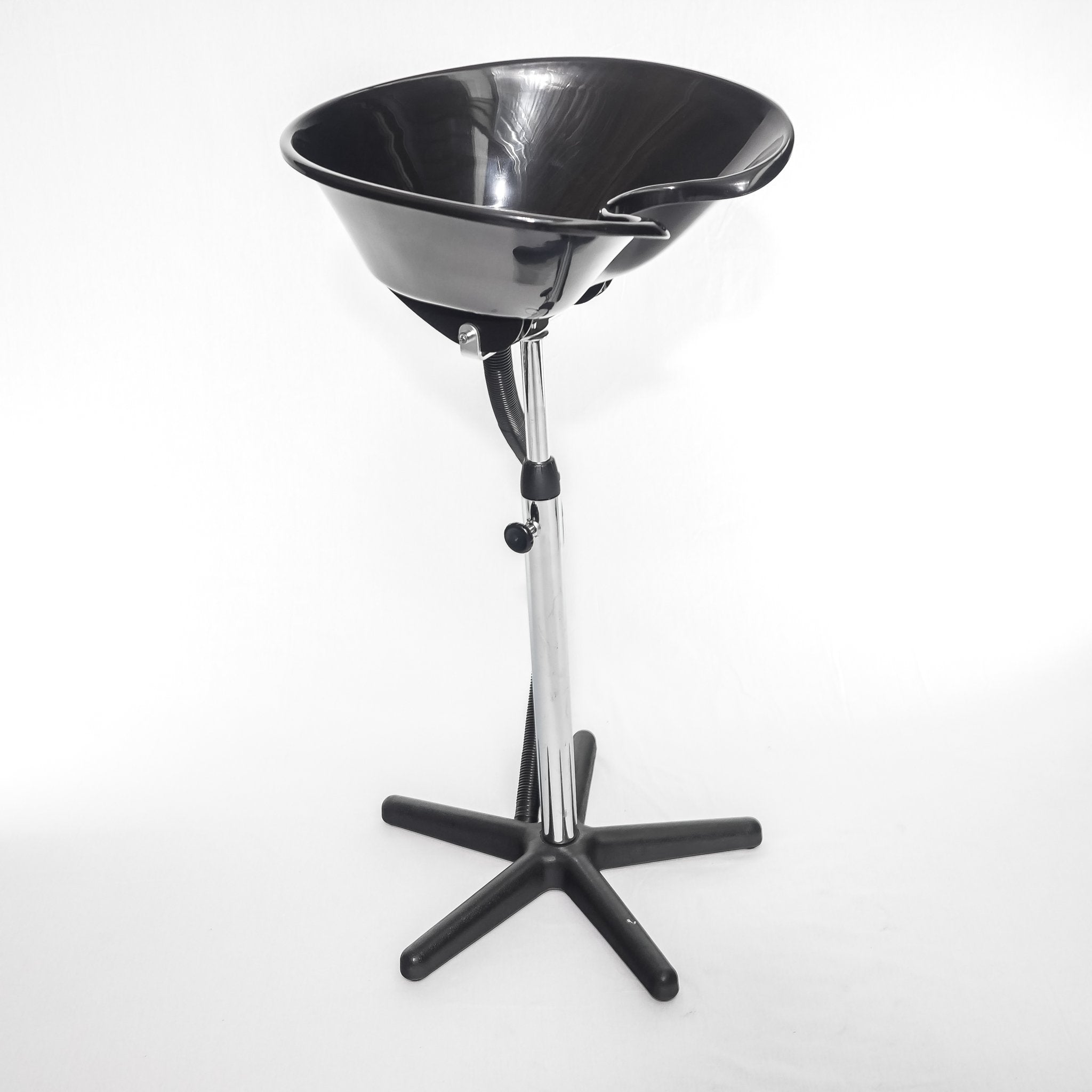 Portable Basin Including Barrel