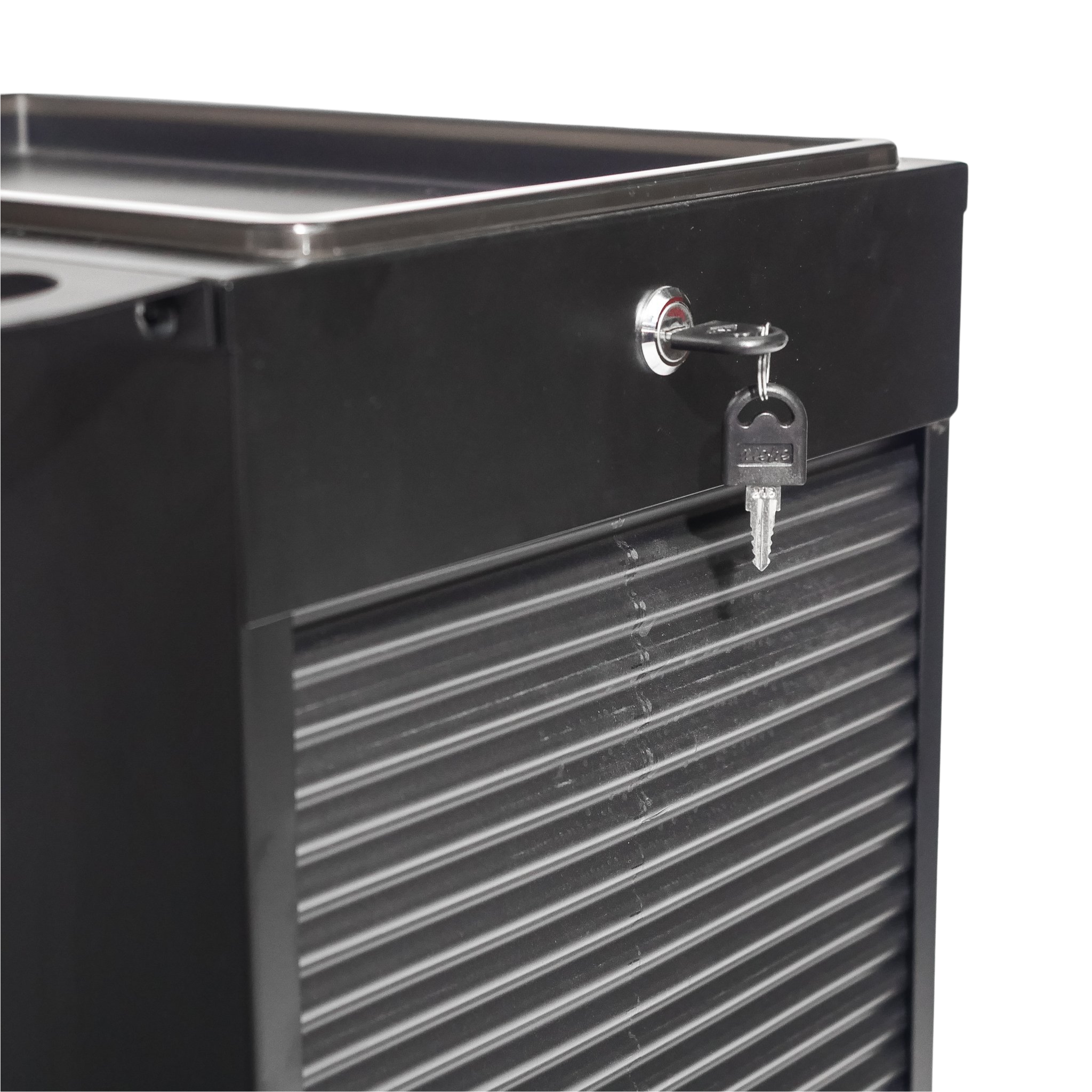 5 Tray Metal Lockable Trolley code QA0008*