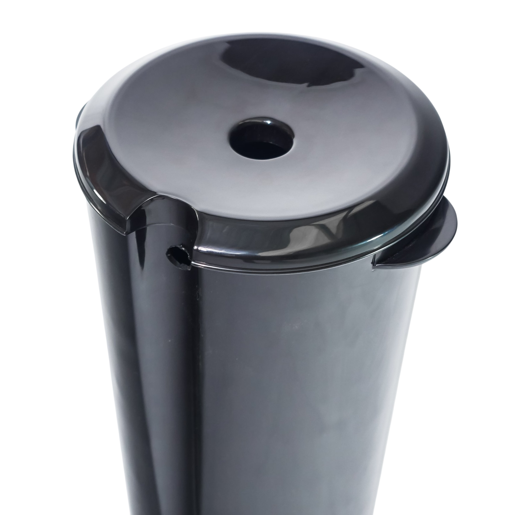 Portable Basin Including Barrel
